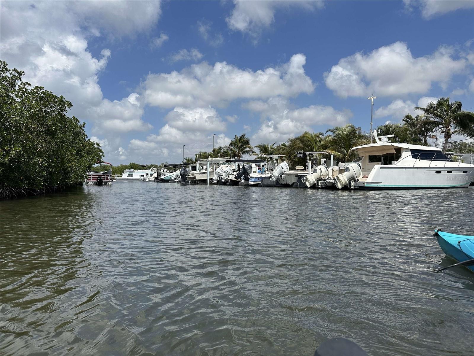 EAST TERRA CEIA - Land