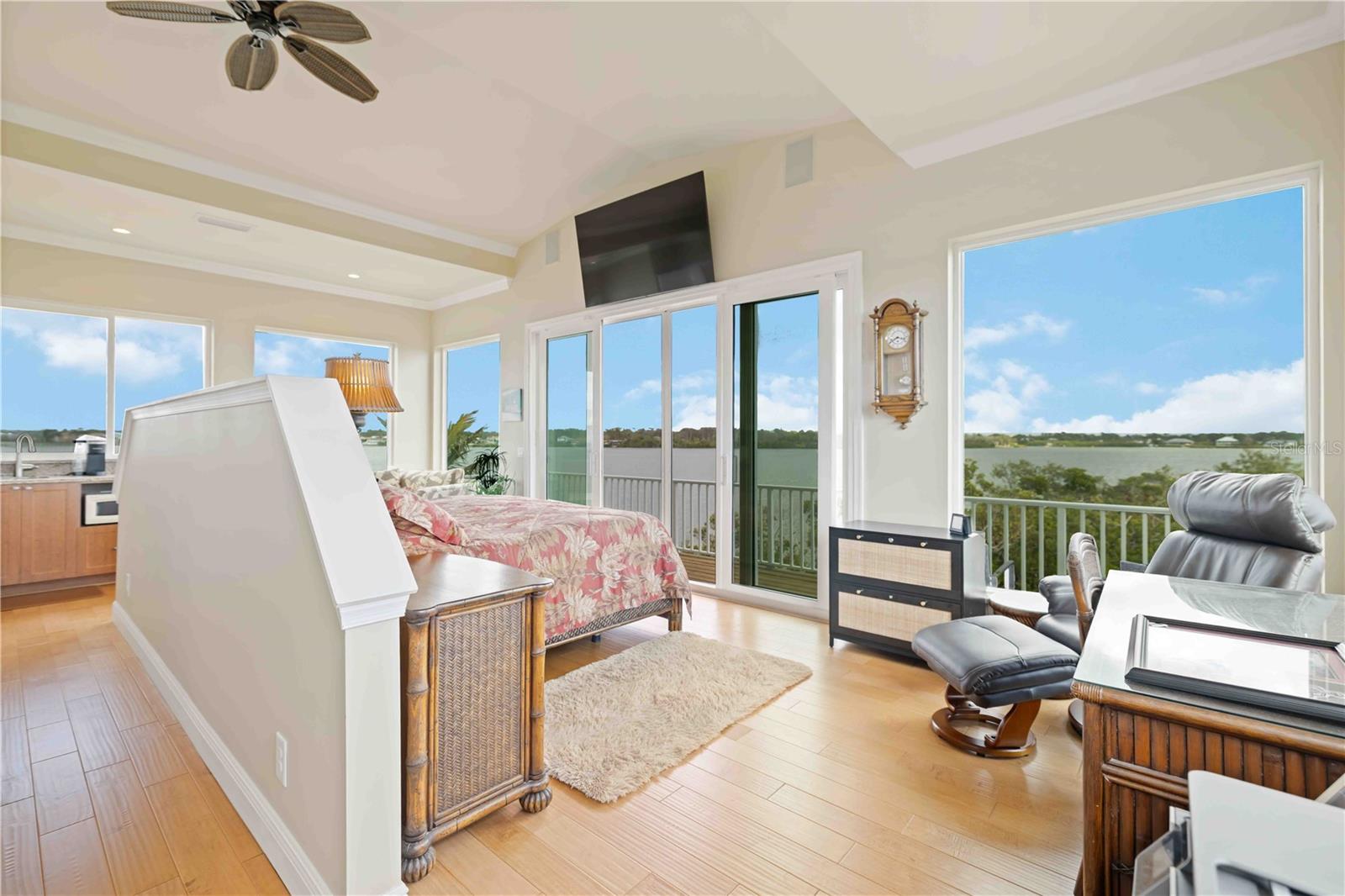 0000 - NOT PART OF A SUBDIVISION - Residential