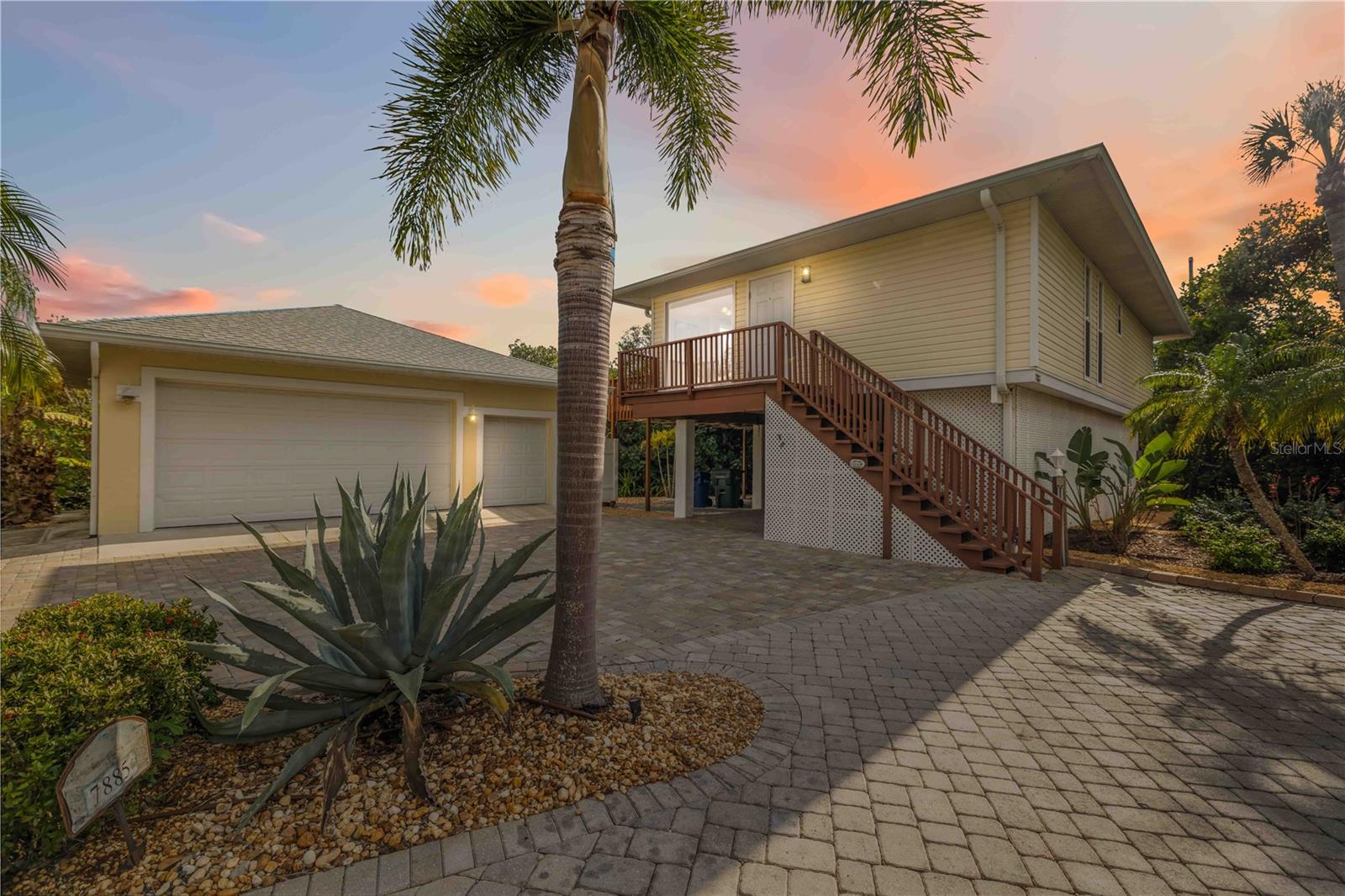 0000 - NOT PART OF A SUBDIVISION - Residential