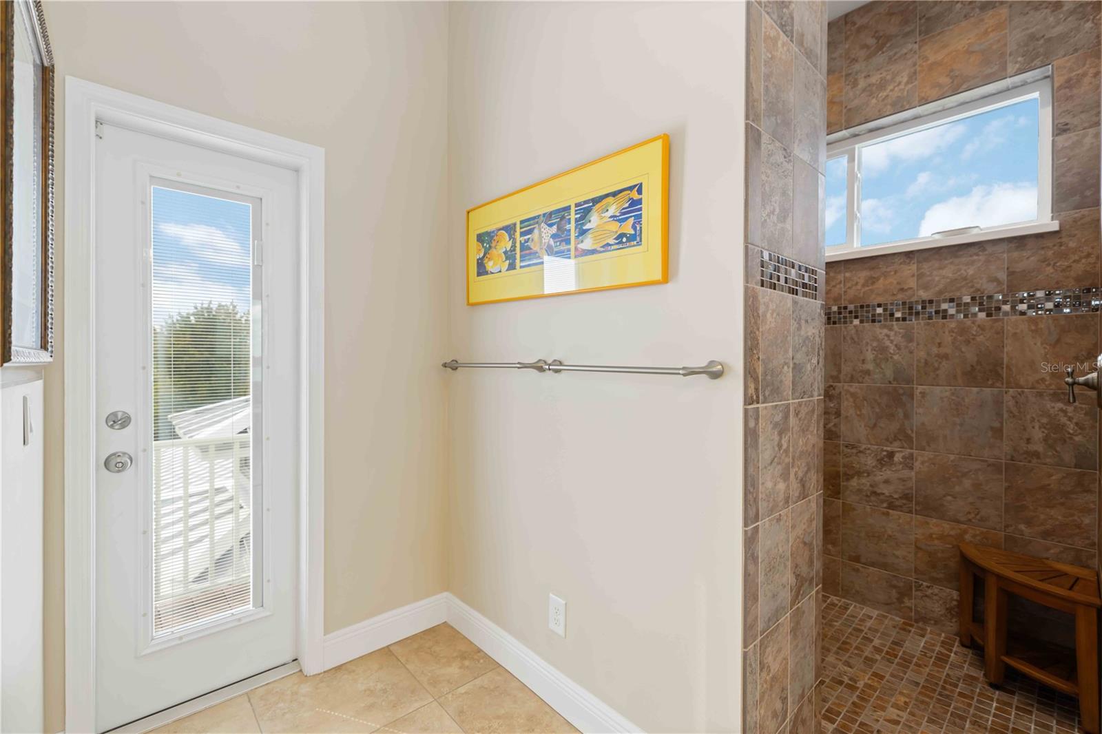 0000 - NOT PART OF A SUBDIVISION - Residential