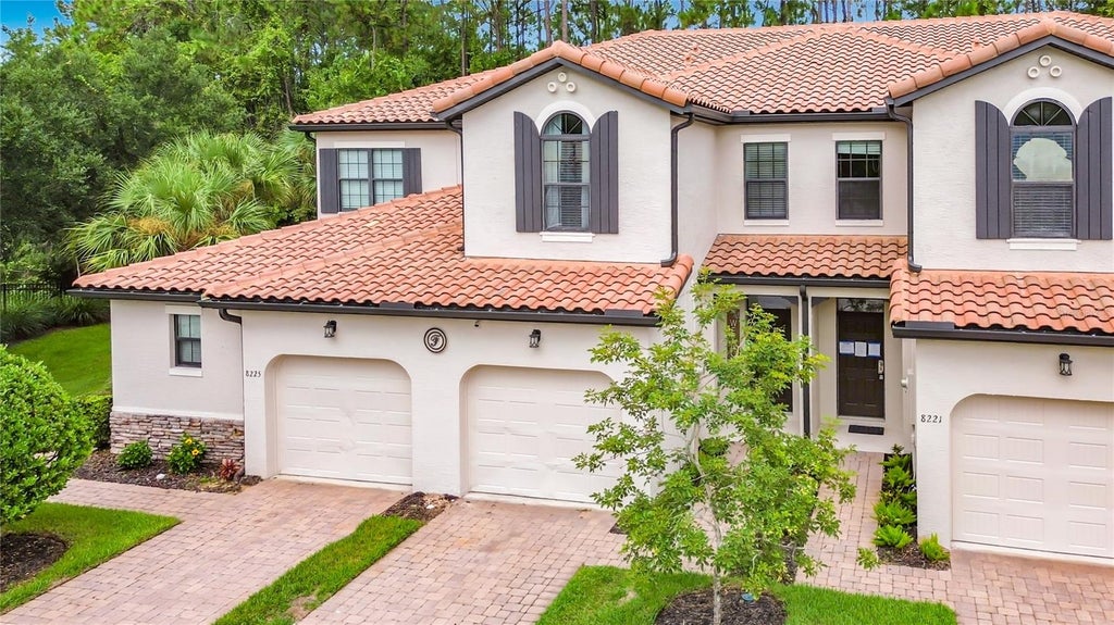 Photo of 8223 Roseville Road, Davenport, FL 33896 (MLS # TB8531882)