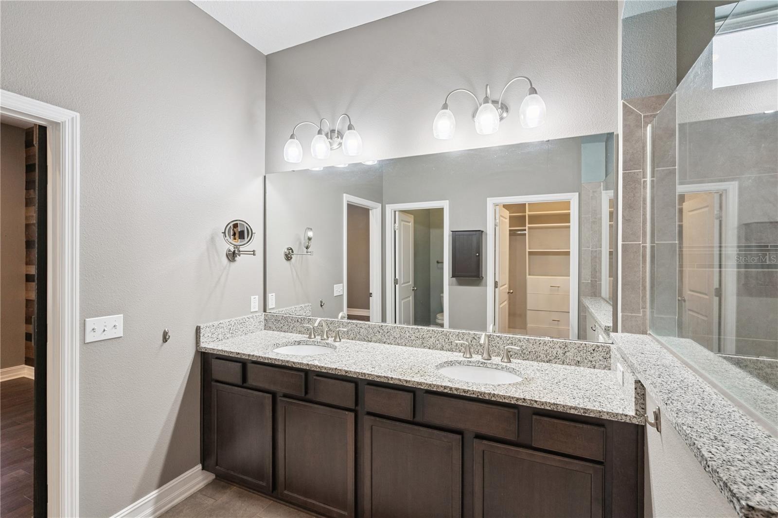 JOHNS LAKE LNDG PH 2 - Residential