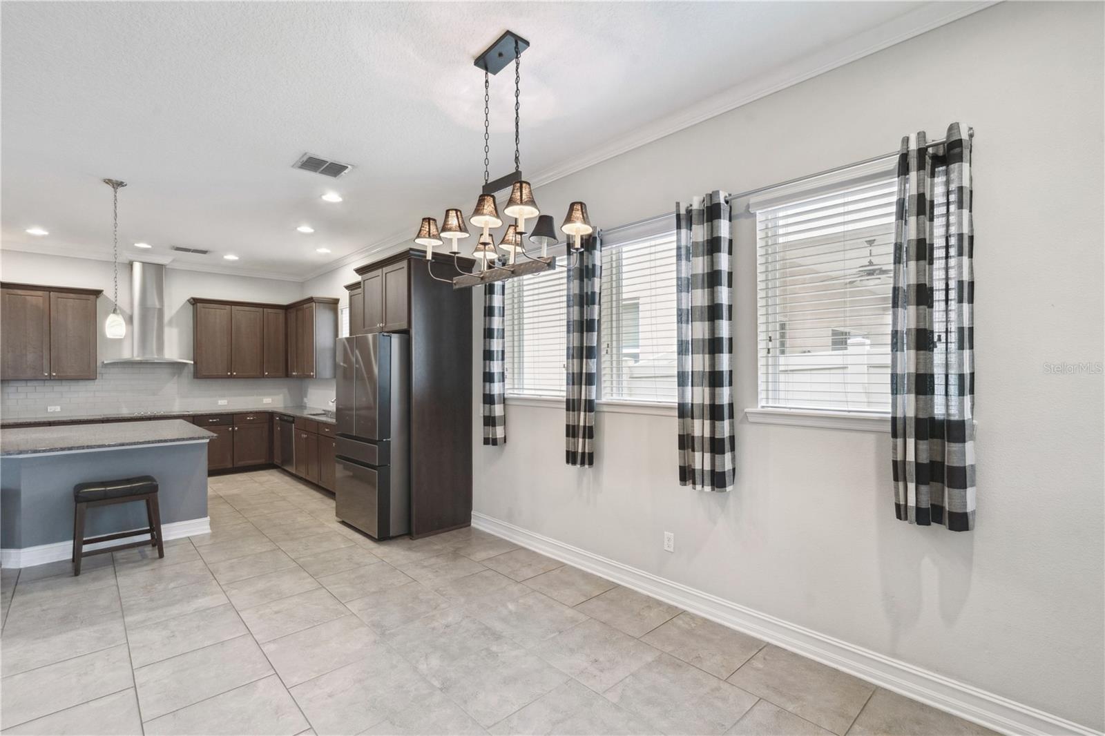 JOHNS LAKE LNDG PH 2 - Residential