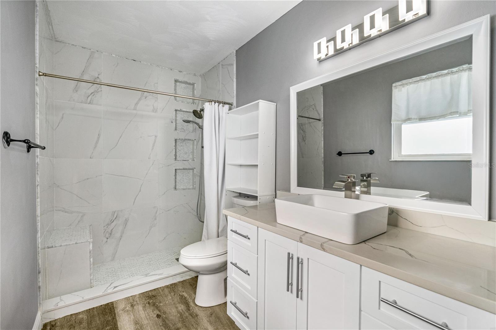 FLORIDA SHORES 01 - Residential