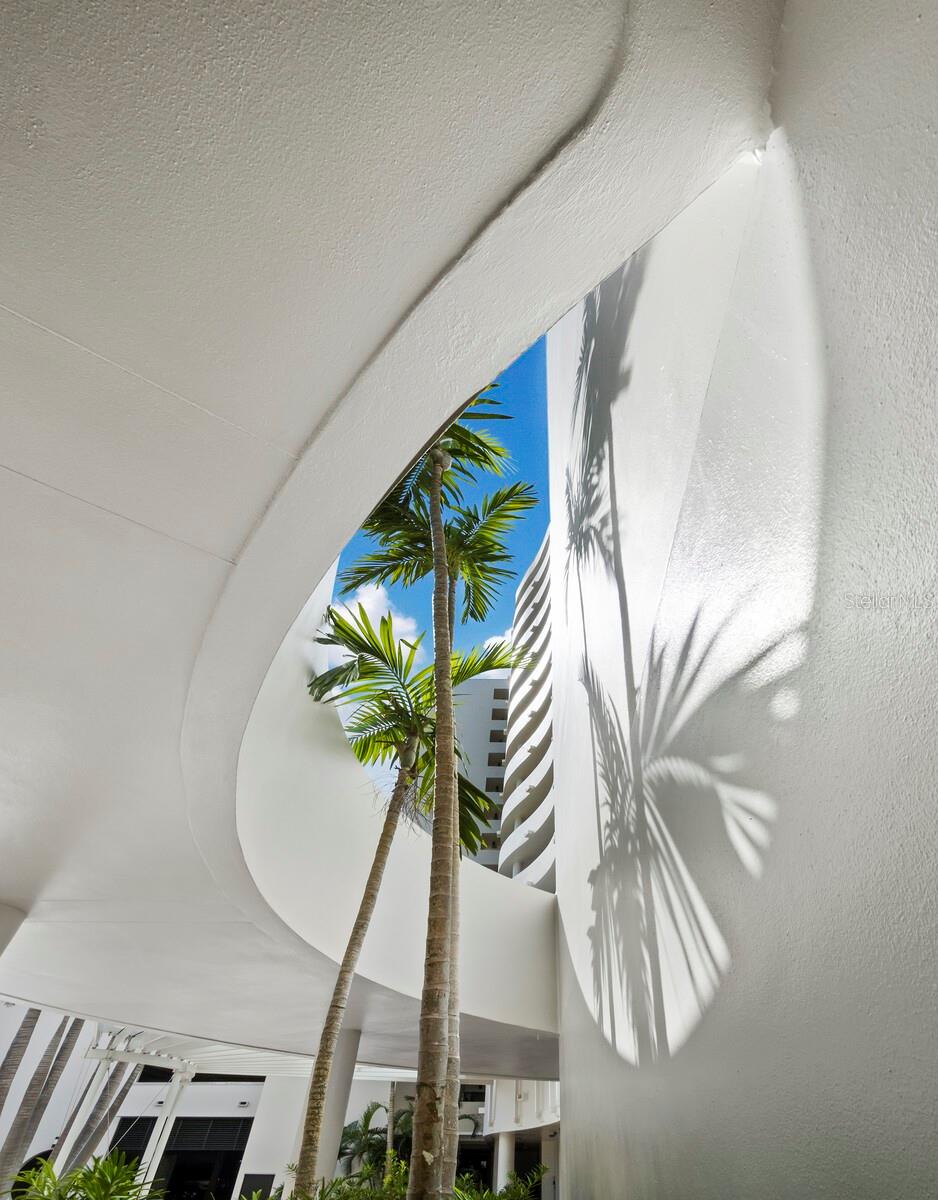 BAY PLAZA - Residential