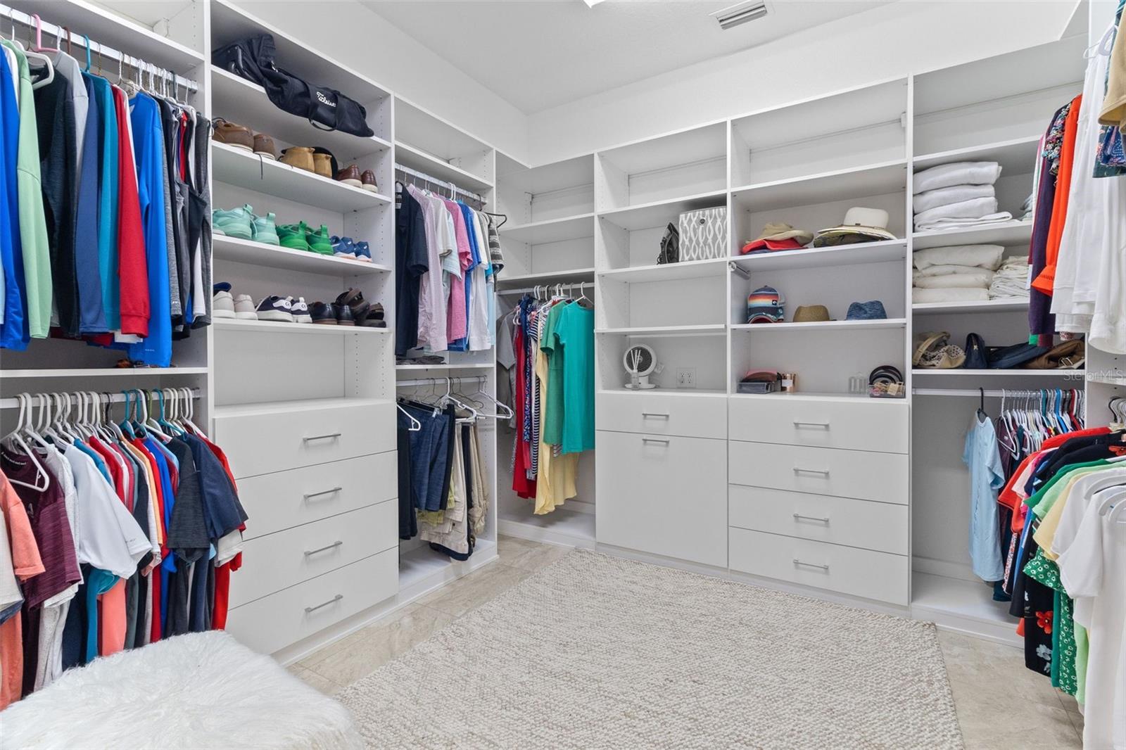 BAYSIDE - Residential