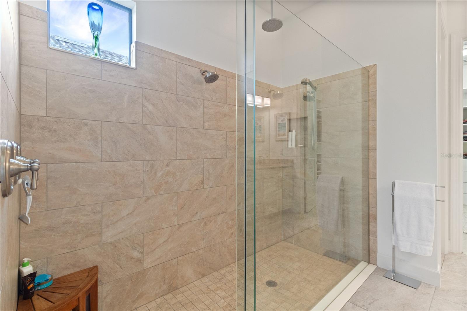 BAYSIDE - Residential