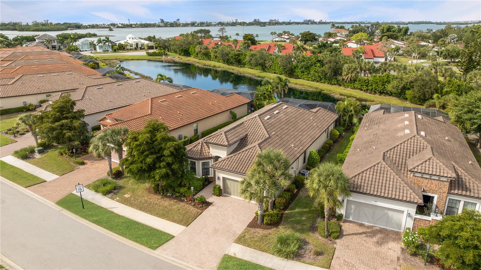 BAYSIDE - Residential