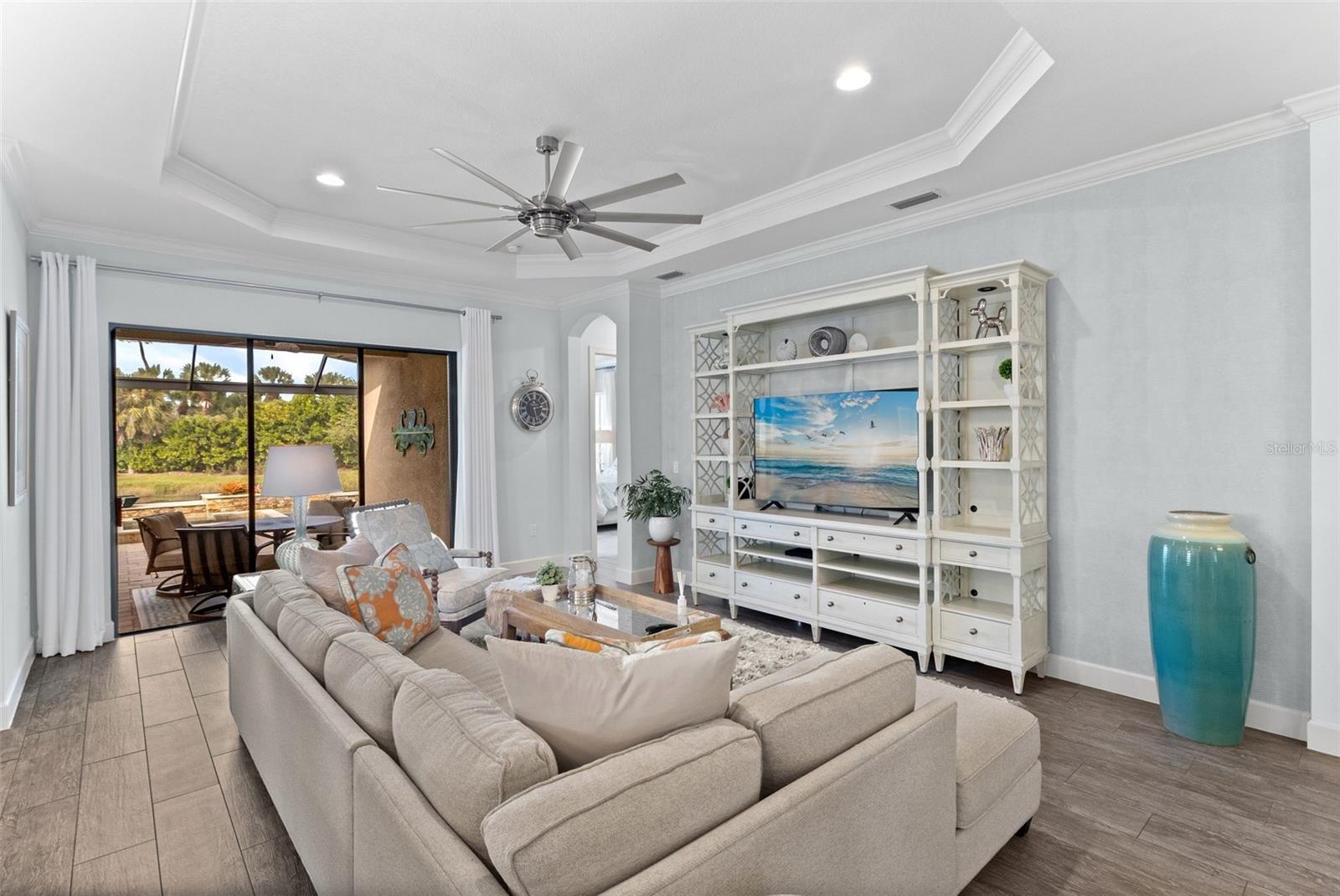 BAYSIDE - Residential