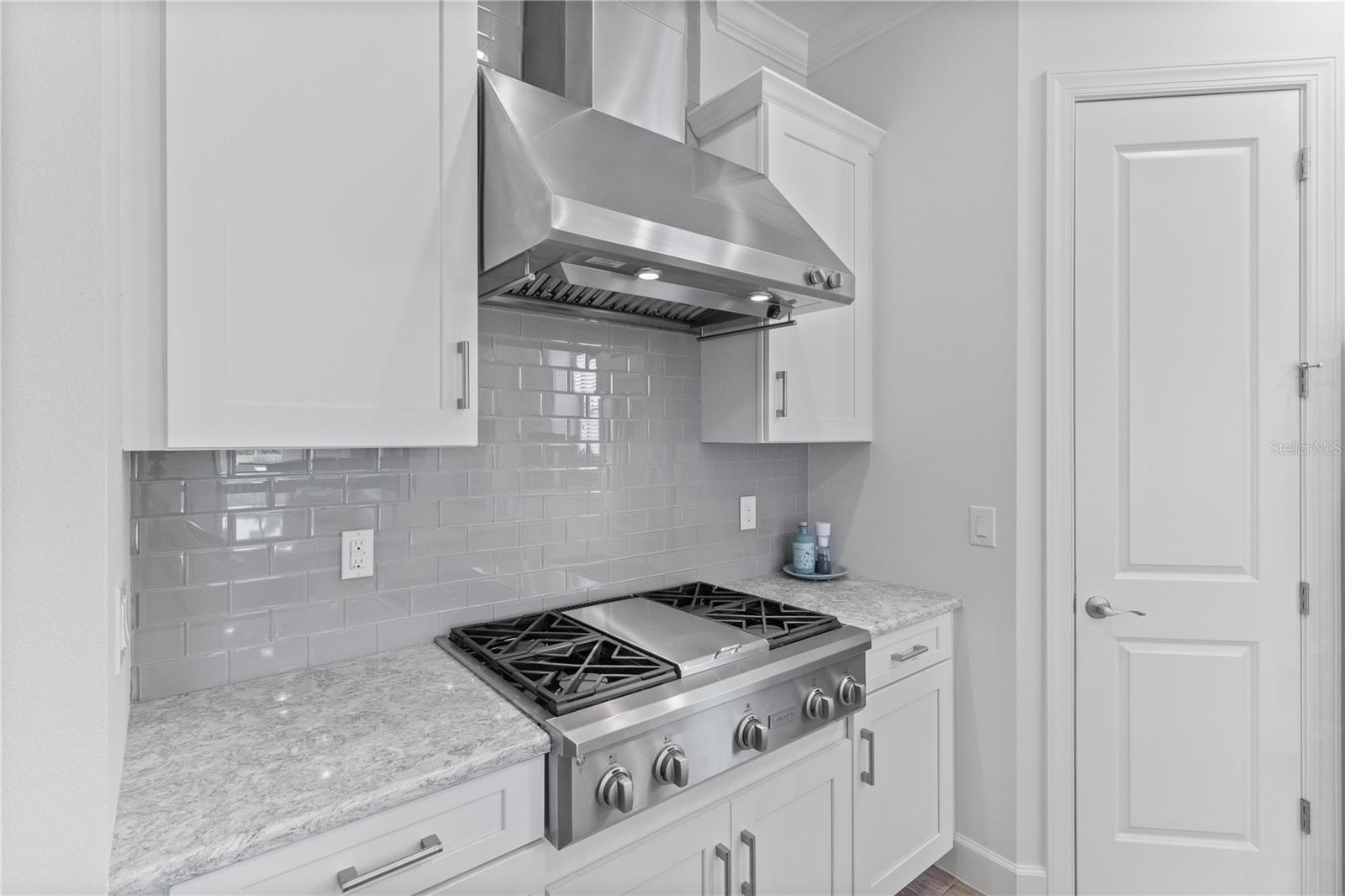 BAYSIDE - Residential