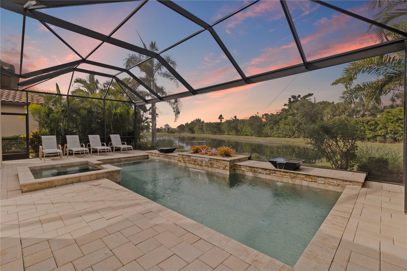 BAYSIDE - Residential