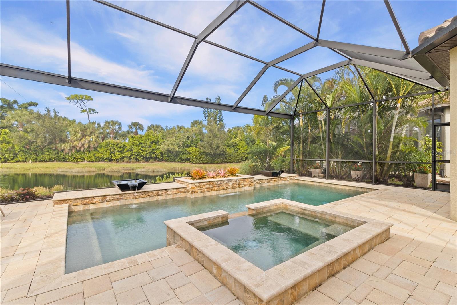 BAYSIDE - Residential