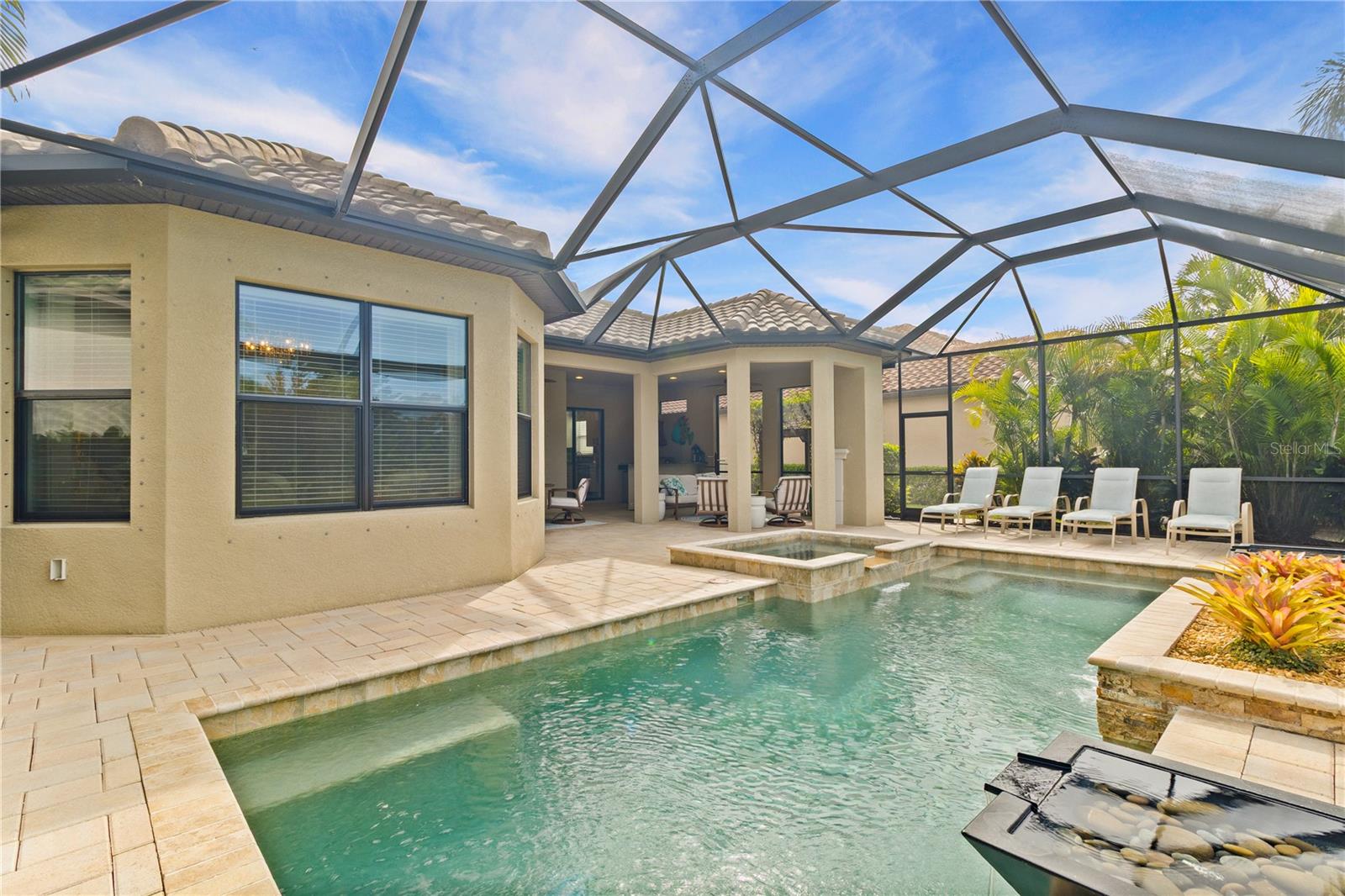 BAYSIDE - Residential