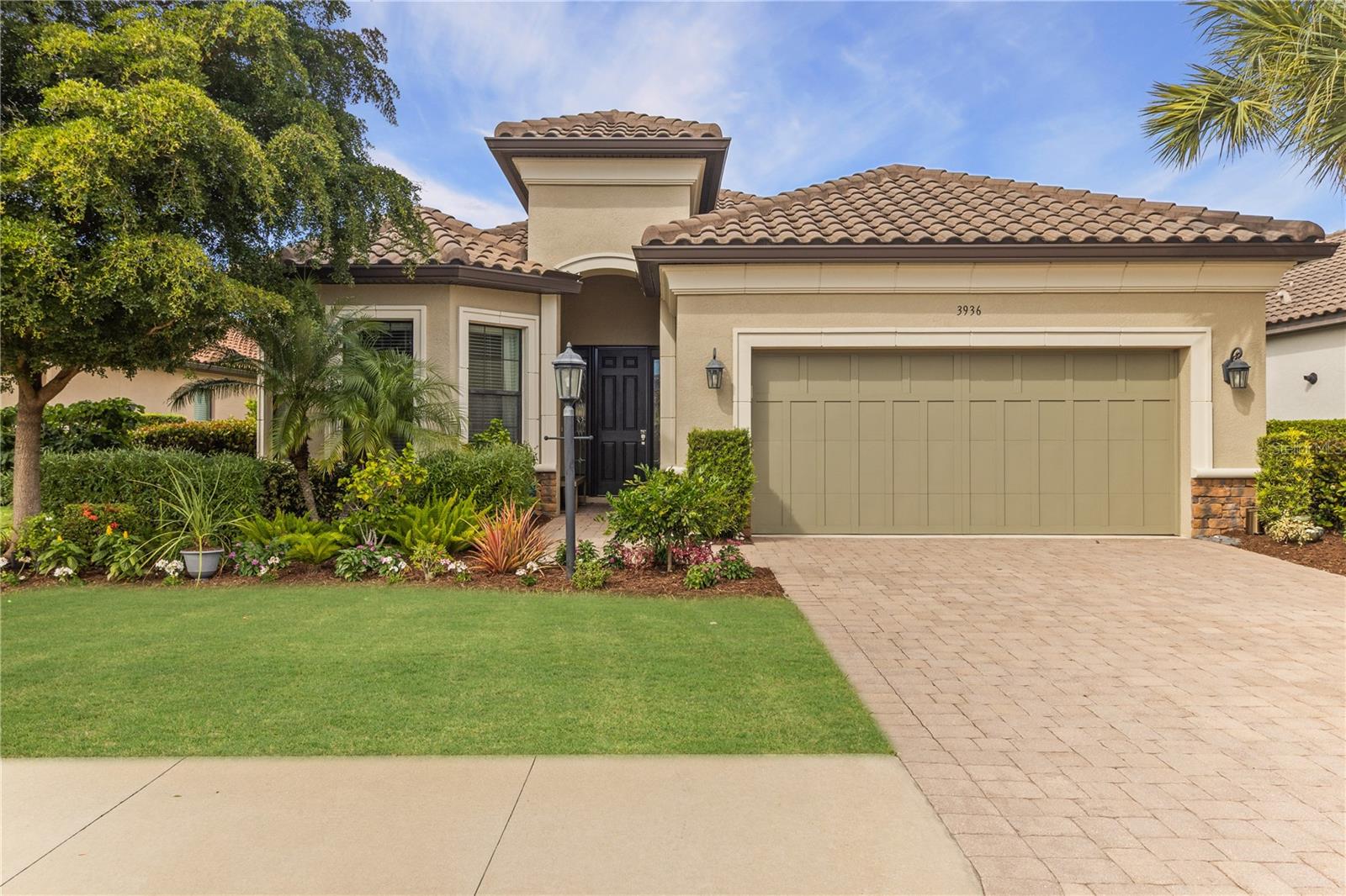 BAYSIDE - Residential