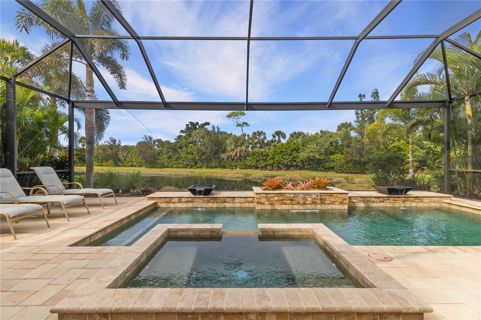 BAYSIDE - Residential