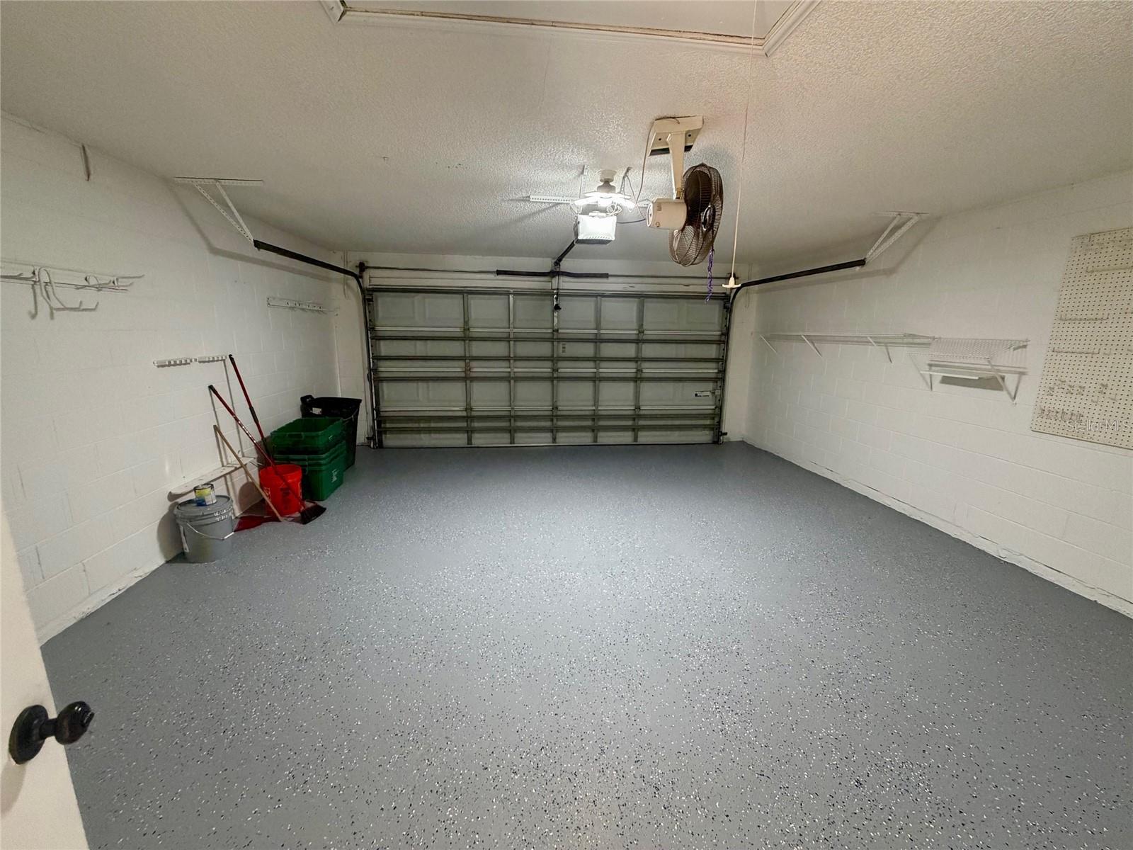 CHASE GROVES UNIT 9 - Residential Lease