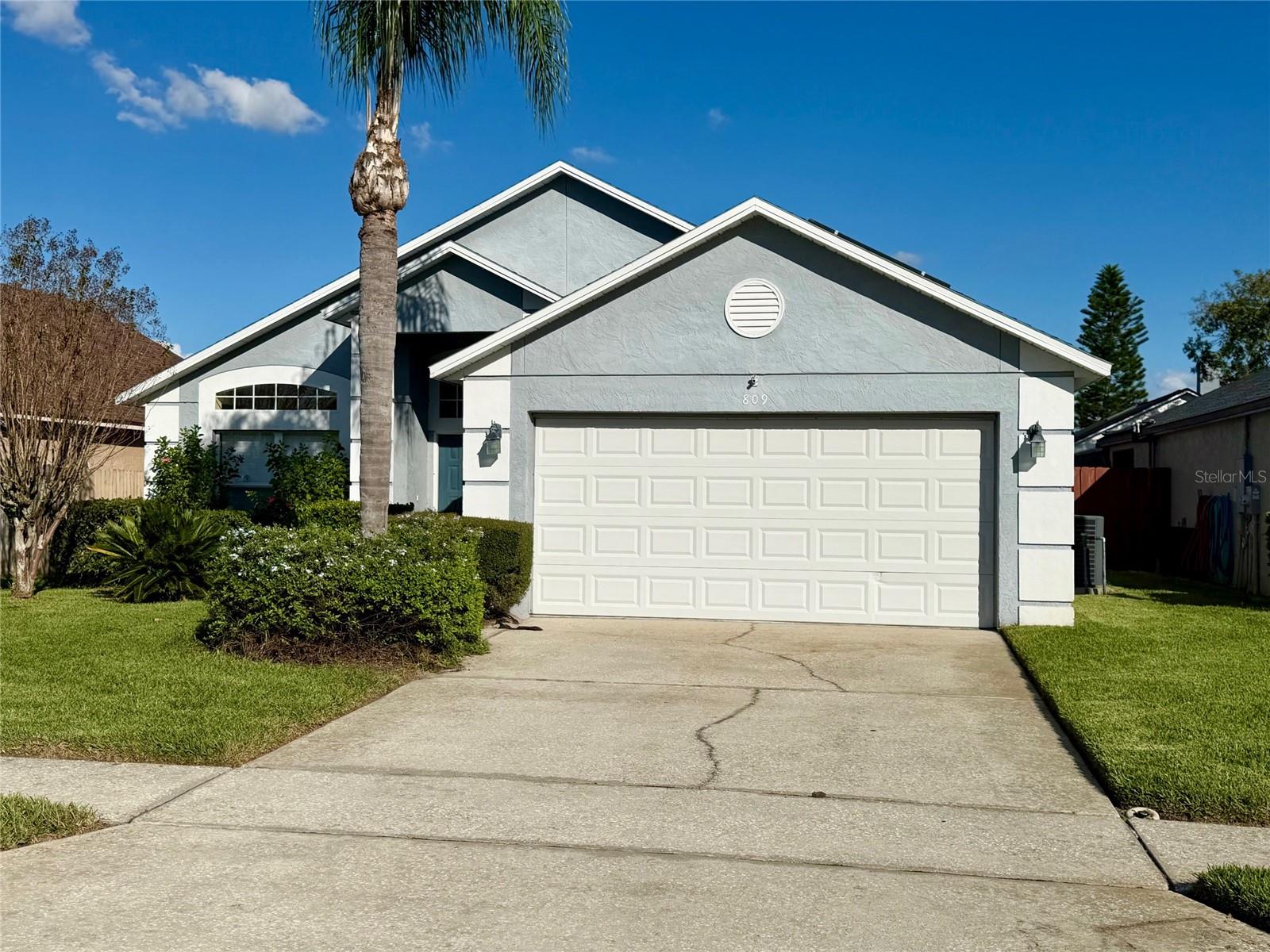 CHASE GROVES UNIT 9 - Residential Lease