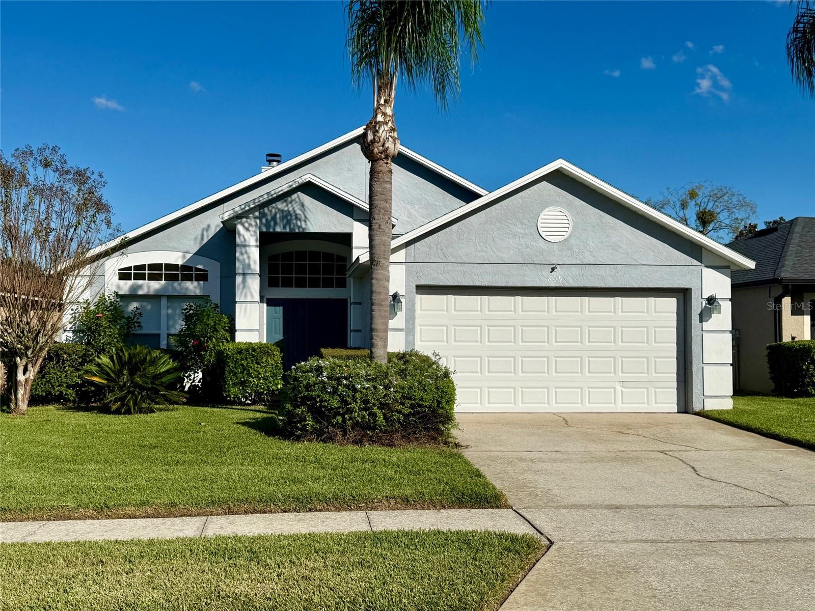 CHASE GROVES UNIT 9 - Residential Lease