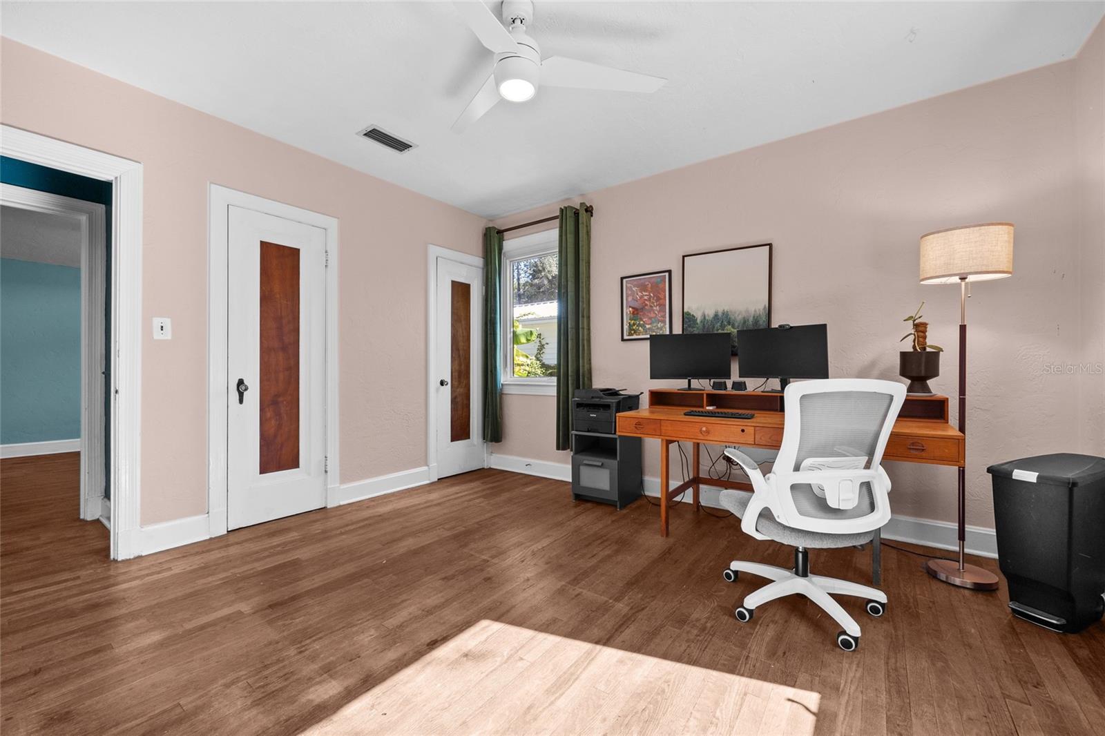 SPRING PARK - Residential