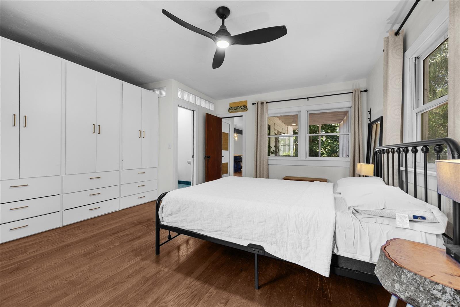 SPRING PARK - Residential