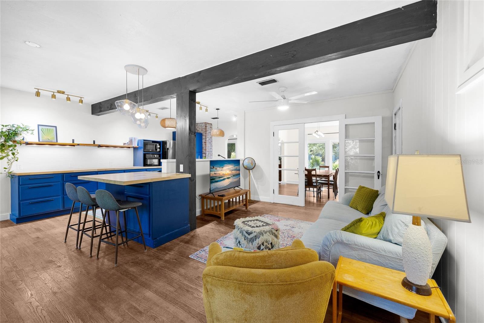 SPRING PARK - Residential