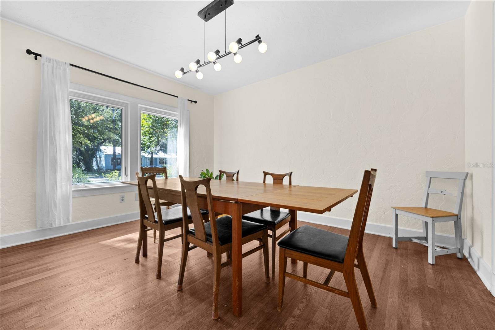 SPRING PARK - Residential