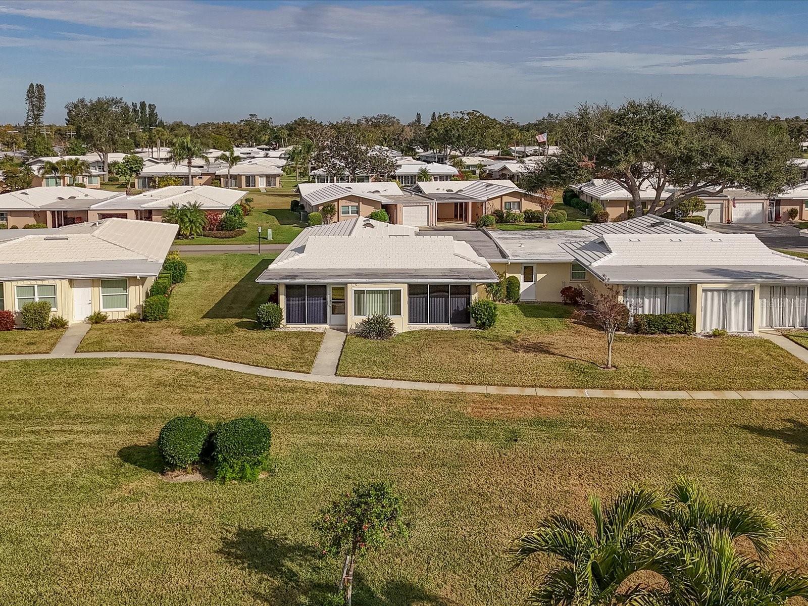 SOUTH GATE VILLAGE GREEN 06 - Residential