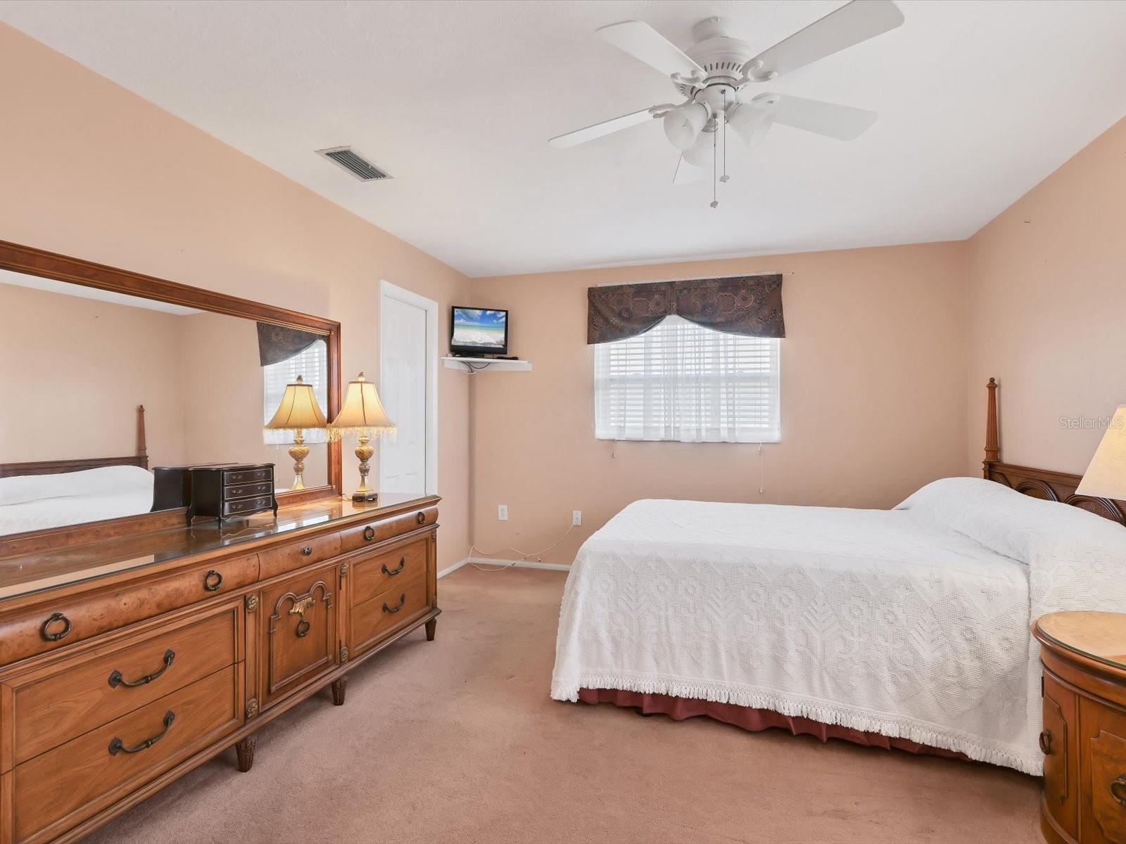 SOUTH GATE VILLAGE GREEN 06 - Residential