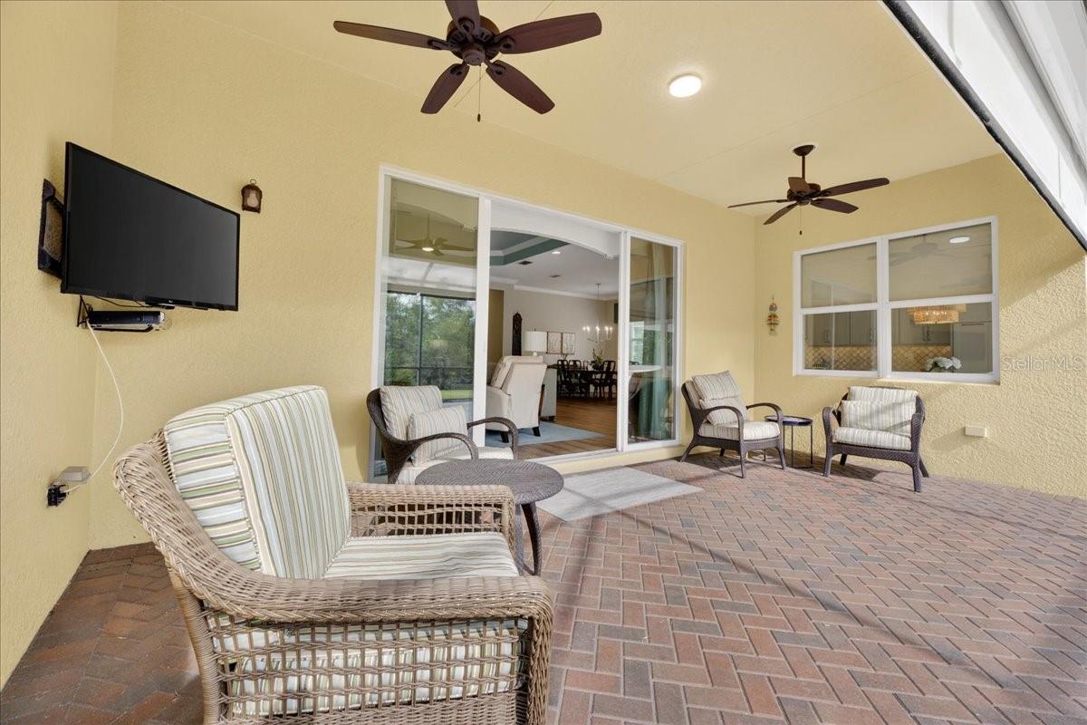 VALENCIA LAKES TR K - Residential