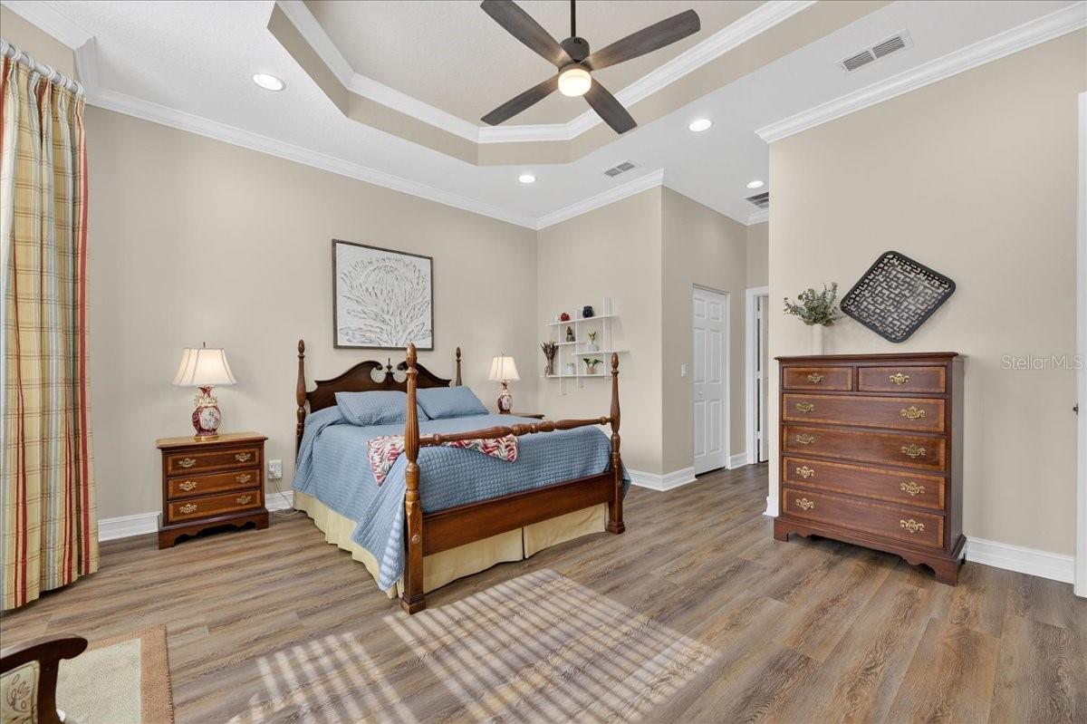 VALENCIA LAKES TR K - Residential