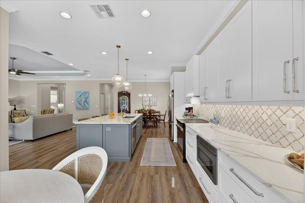 VALENCIA LAKES TR K - Residential