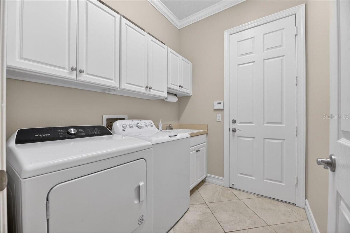 VALENCIA LAKES TR K - Residential