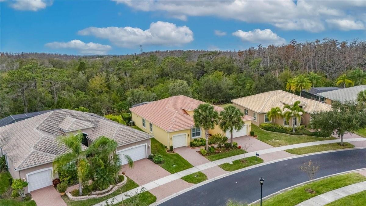 VALENCIA LAKES TR K - Residential