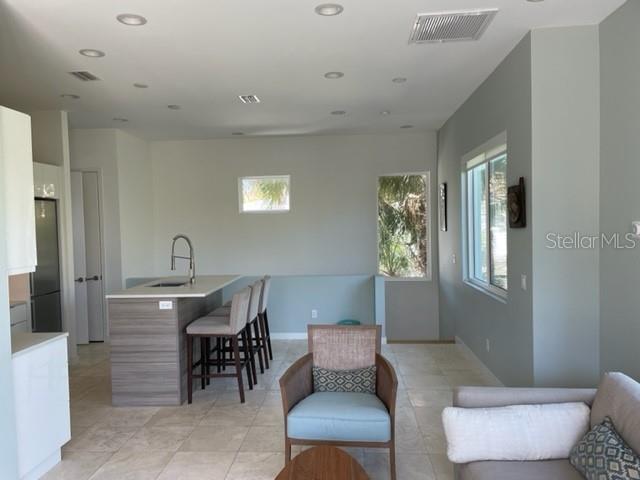 KINYONS H H ADD - Residential Lease