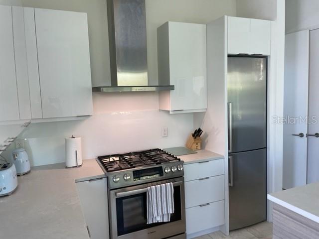 KINYONS H H ADD - Residential Lease