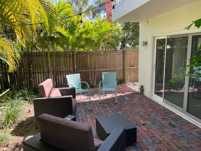 KINYONS H H ADD - Residential Lease