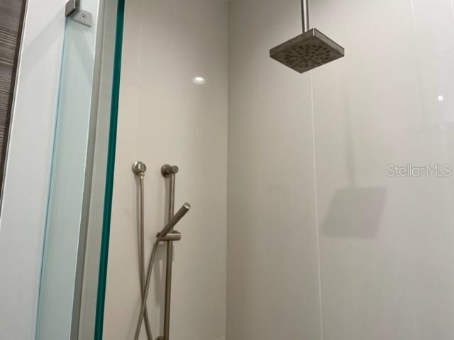 KINYONS H H ADD - Residential Lease