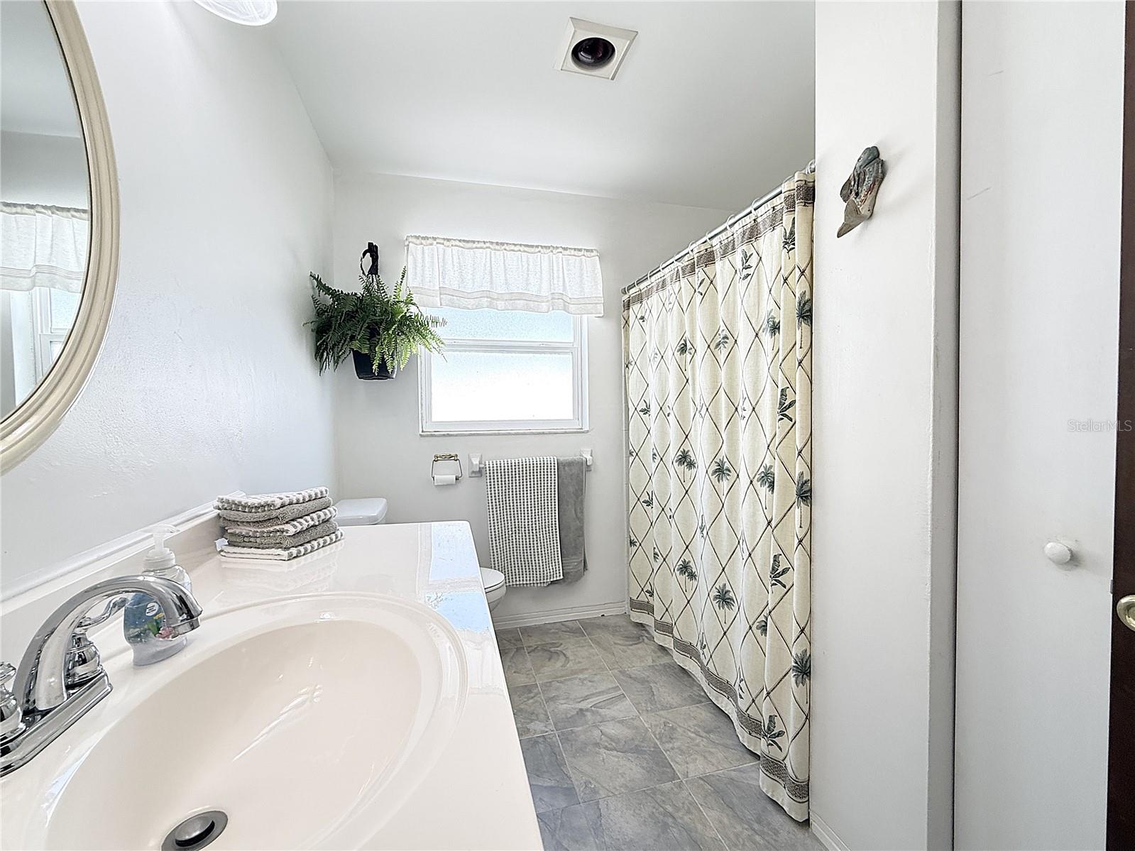 OAKHURST HIGHLANDS - Residential