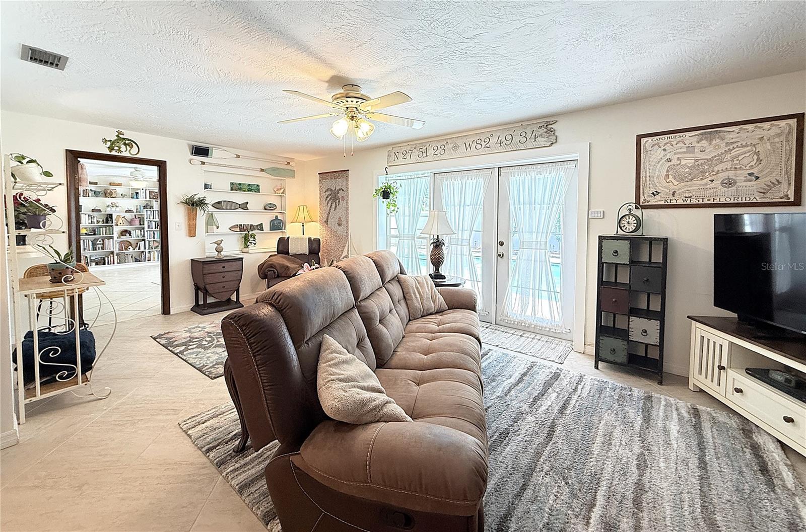 OAKHURST HIGHLANDS - Residential