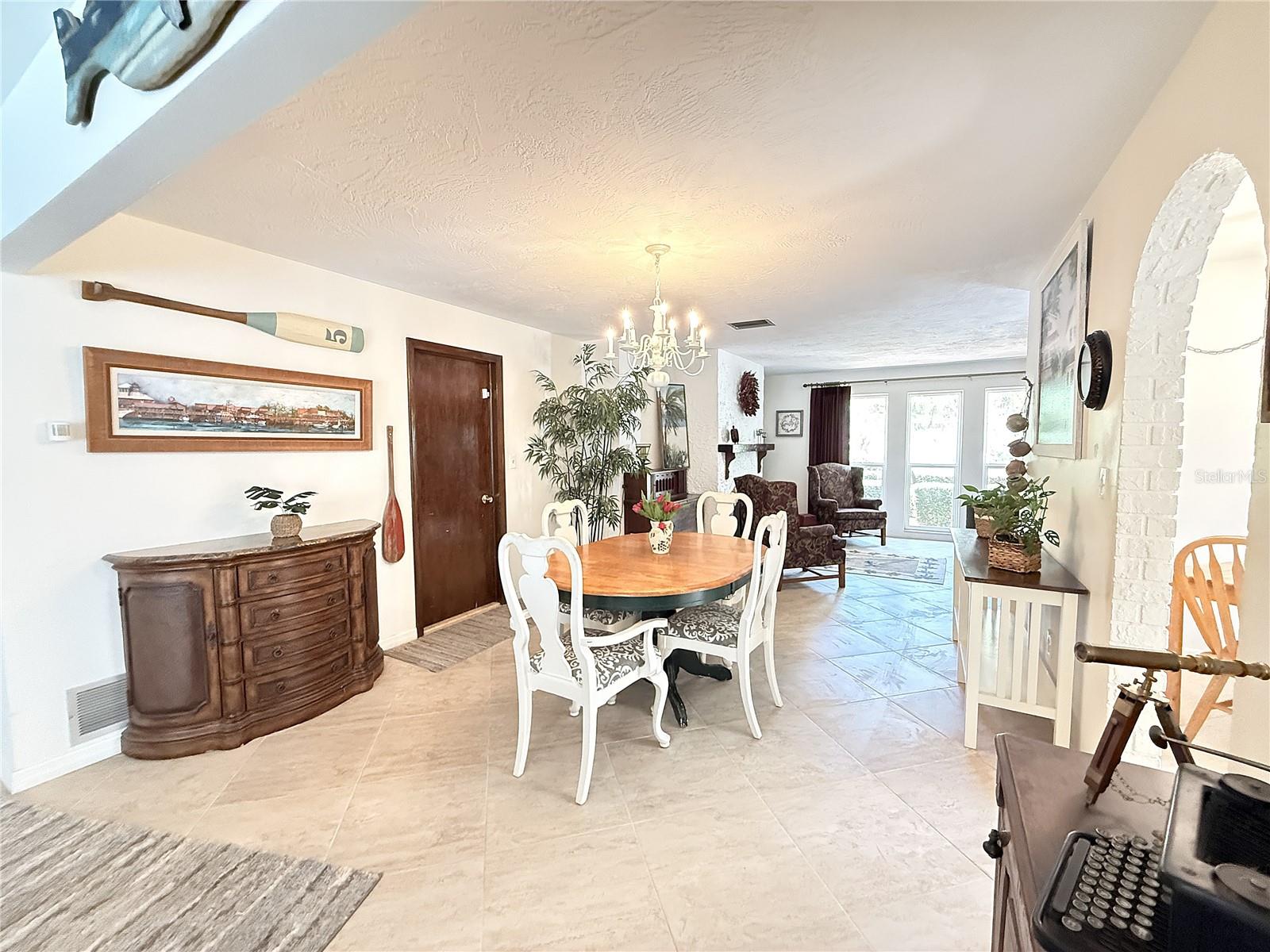 OAKHURST HIGHLANDS - Residential