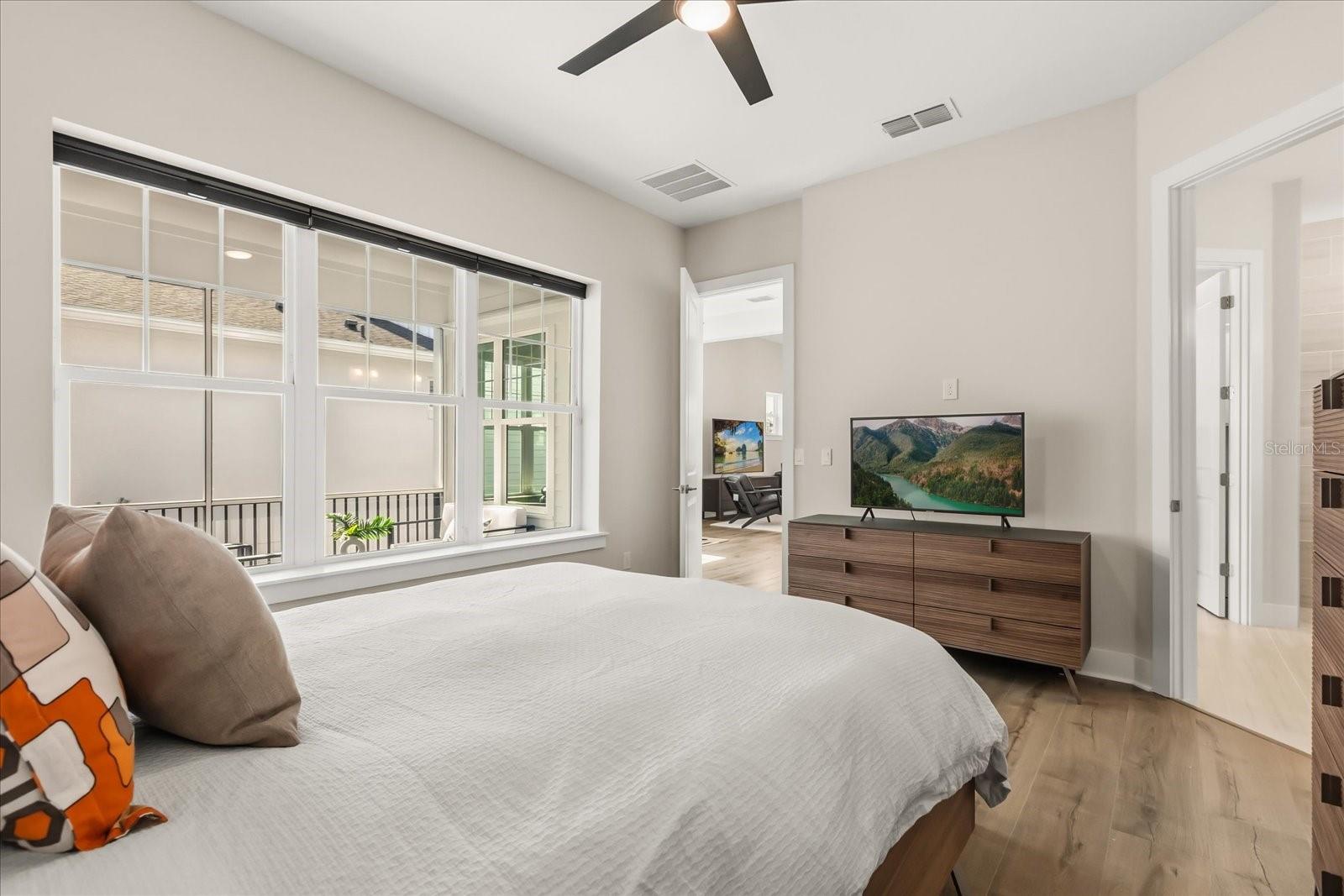 OAKLAND PARK - Residential