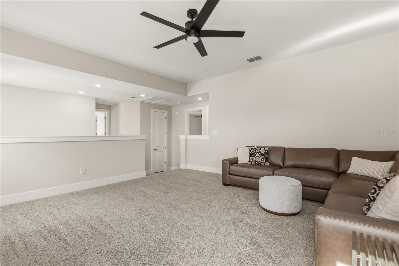 OAKLAND PARK - Residential