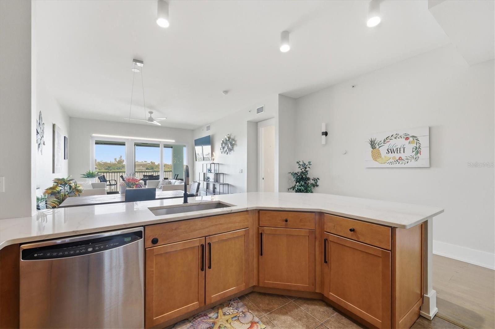 HACIENDA DEL MAR - Residential