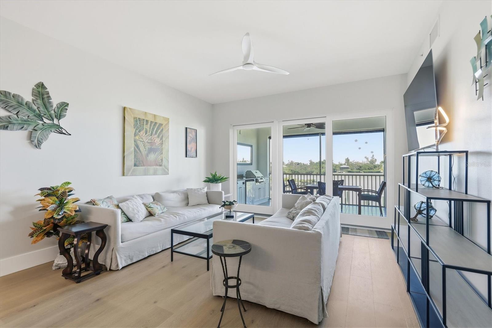 HACIENDA DEL MAR - Residential