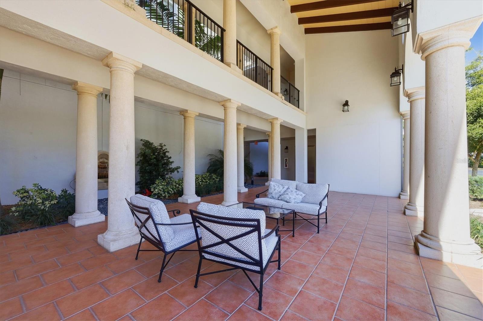 HACIENDA DEL MAR - Residential