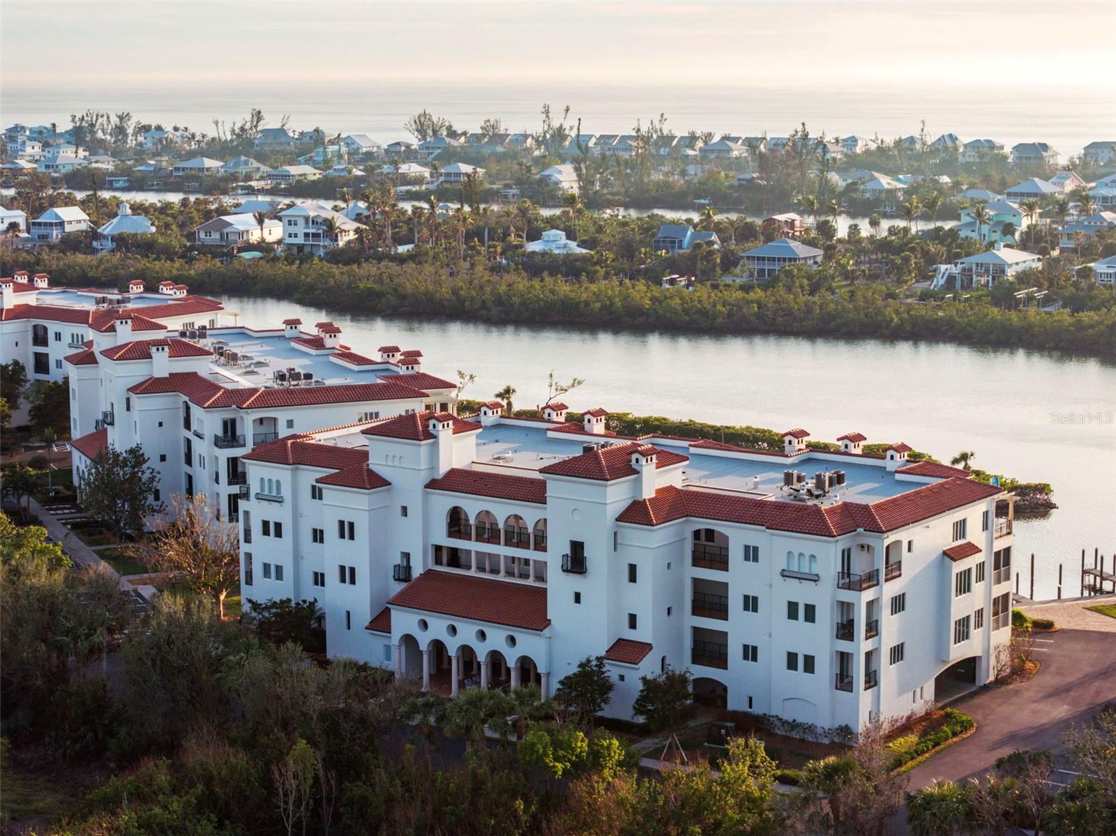 HACIENDA DEL MAR - Residential