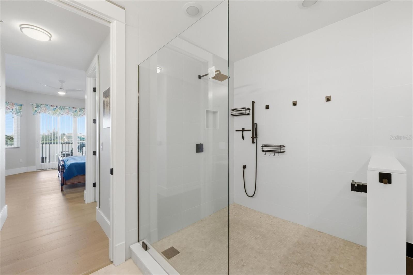 HACIENDA DEL MAR - Residential