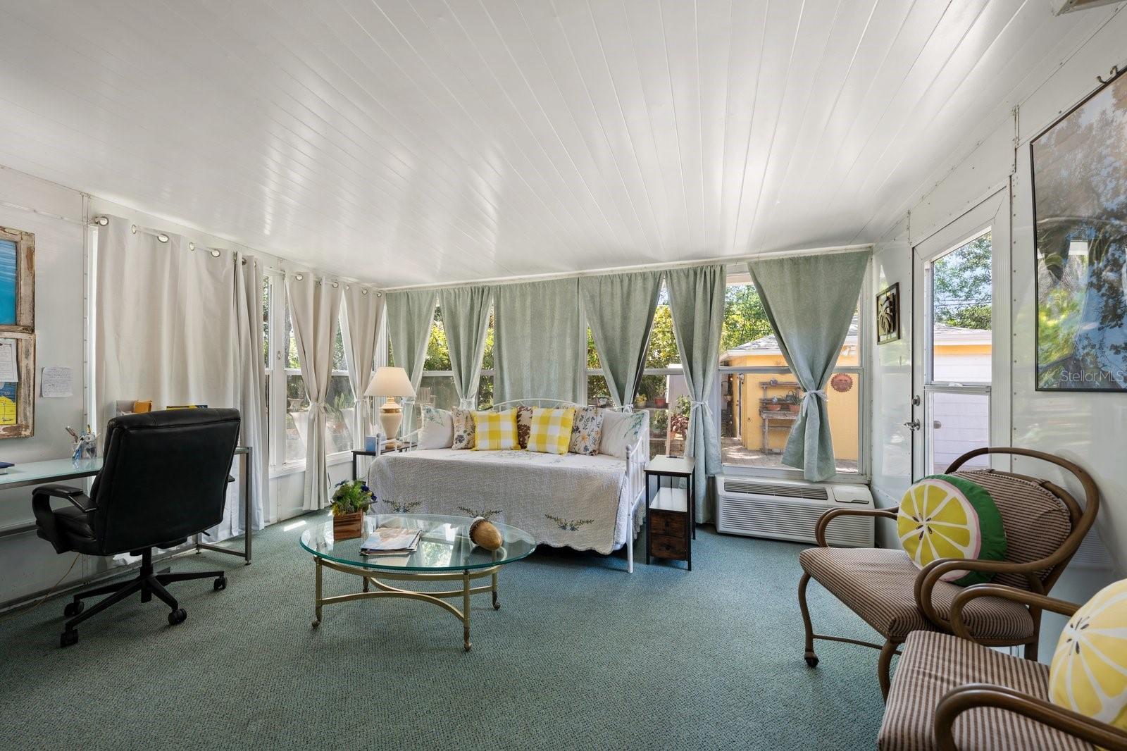 BELLE TERRE - Residential