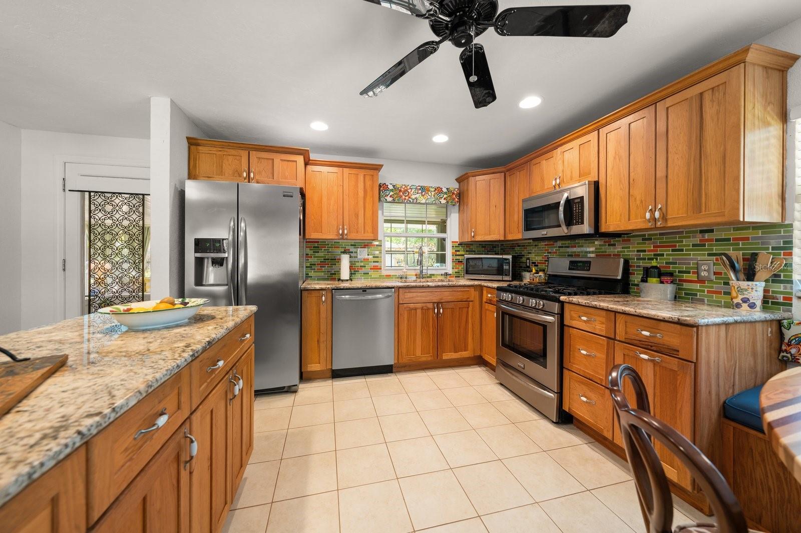 BELLE TERRE - Residential