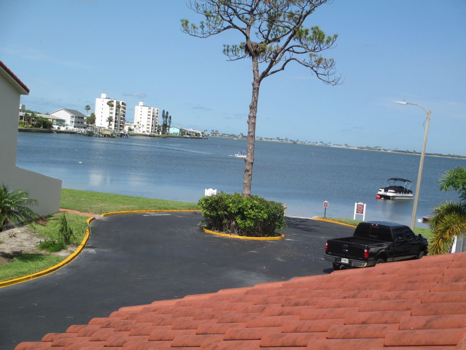 2700 BAYSHORE BOULEVARD 497